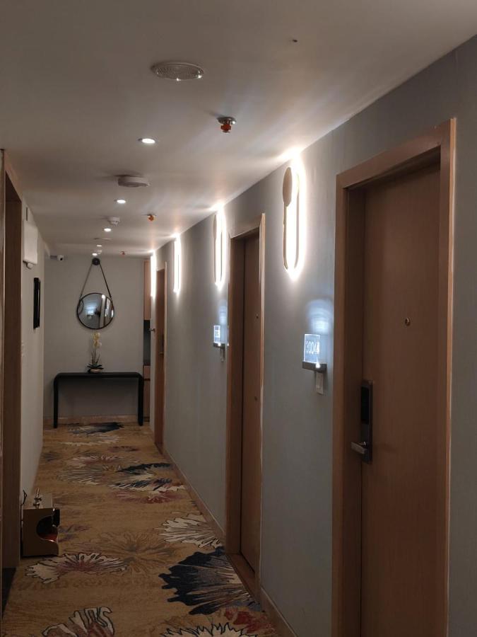 The Bastion Hotel Bhopal Eksteriør billede