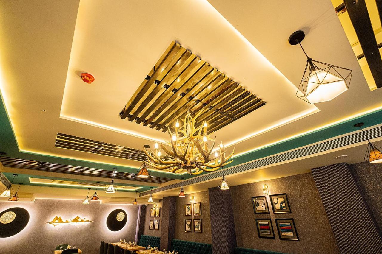 The Bastion Hotel Bhopal Eksteriør billede